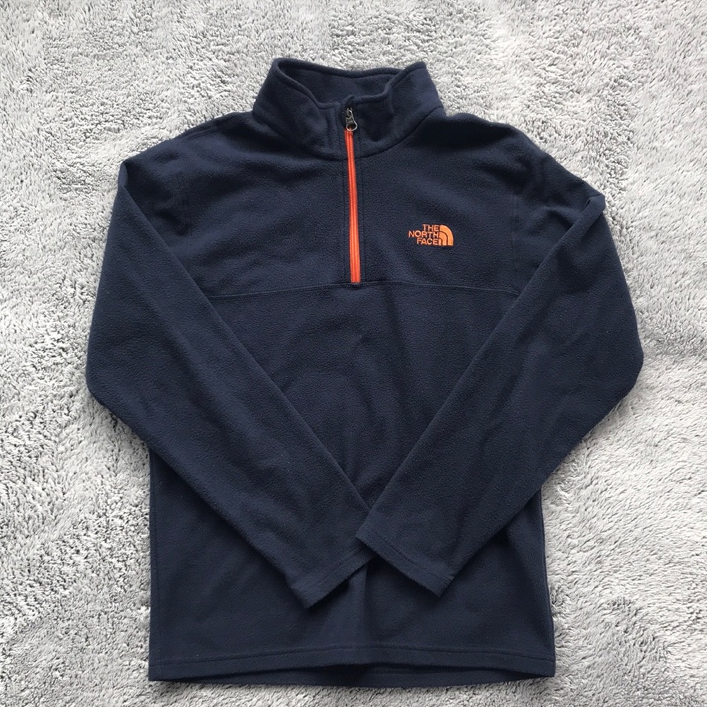 North Face fleece 1/4 zip. Kids L(14/16).